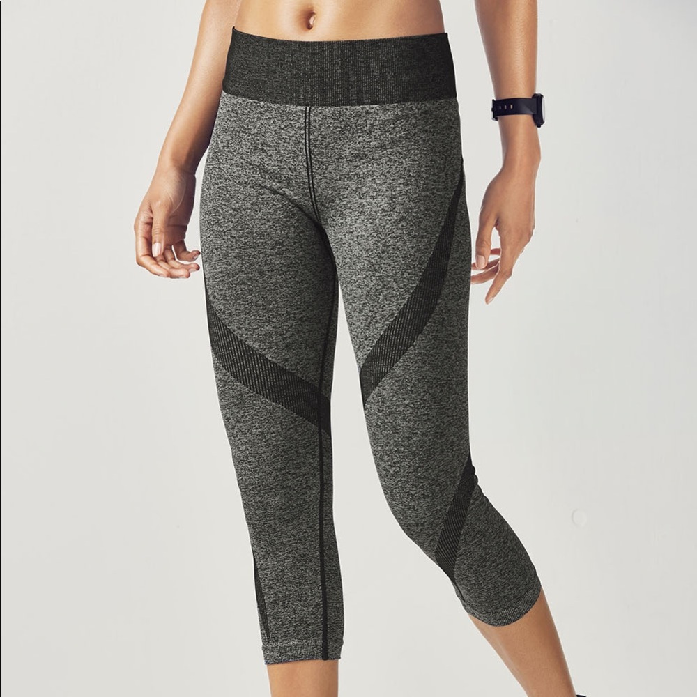 Seamless Printed Capri